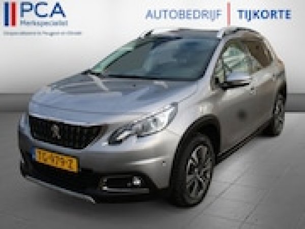Peugeot 2008 1.2 PureTech Allure 2018 - voorkant