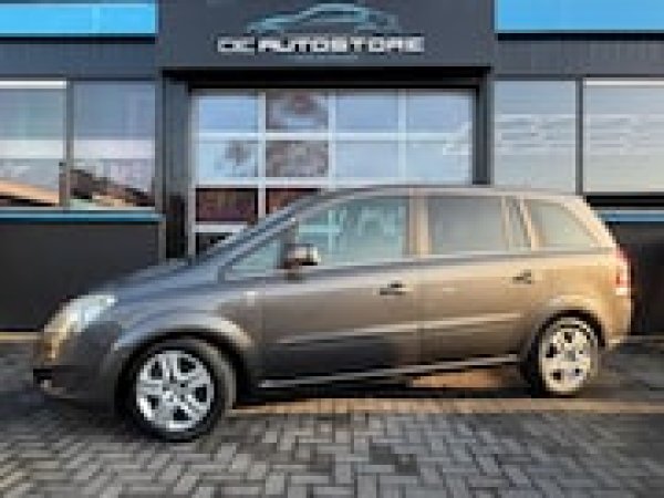 Foto van Opel Zafira