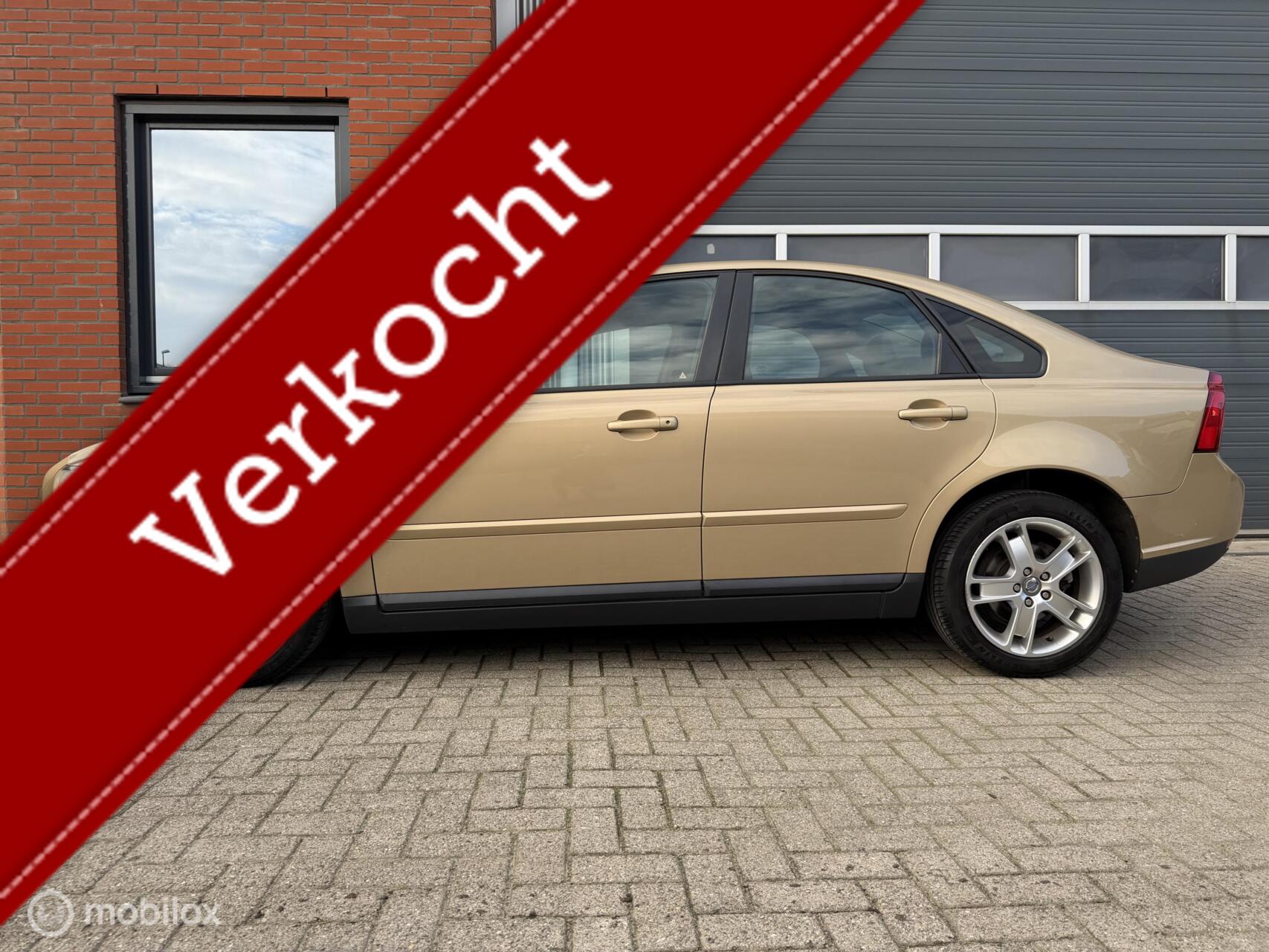 Foto van VOLVO S40