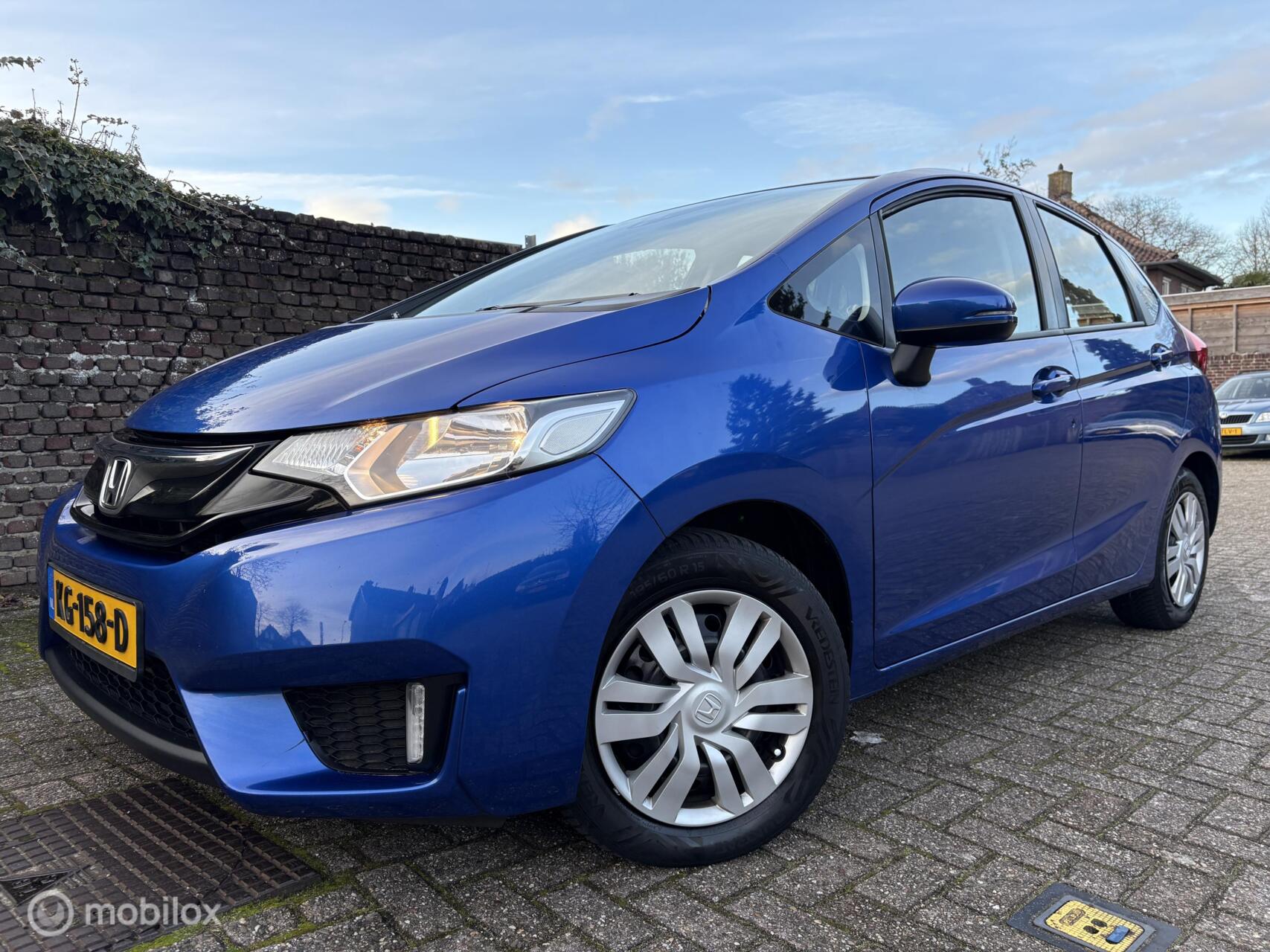 Honda Jazz 1.3 i-VTEC Trend AUTOMAAT 2016 - voorkant