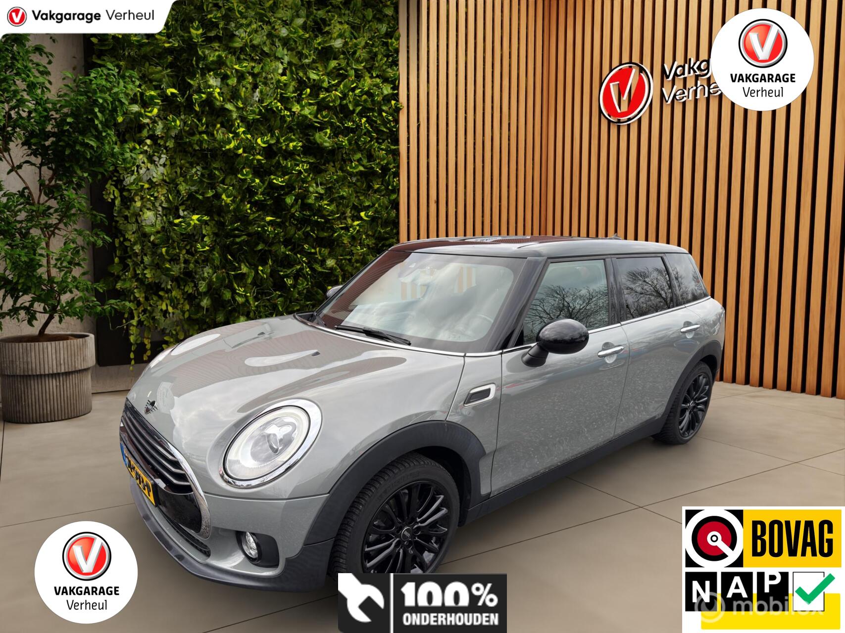 Foto van MINI CLUBMAN COOPER