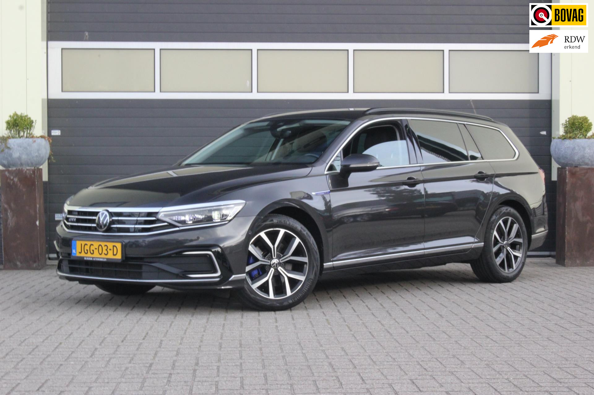 Foto van VOLKSWAGEN PASSAT