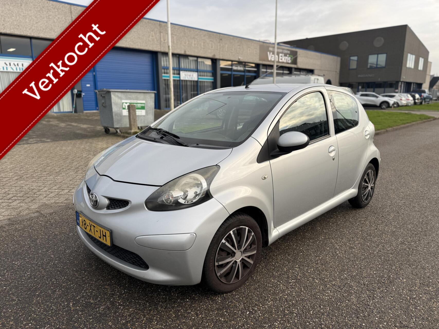 Toyota Toyota Aygo 1.0-12V 5-DRS Elekpakket Aux Volledig onderhoud 2007 - voorkant