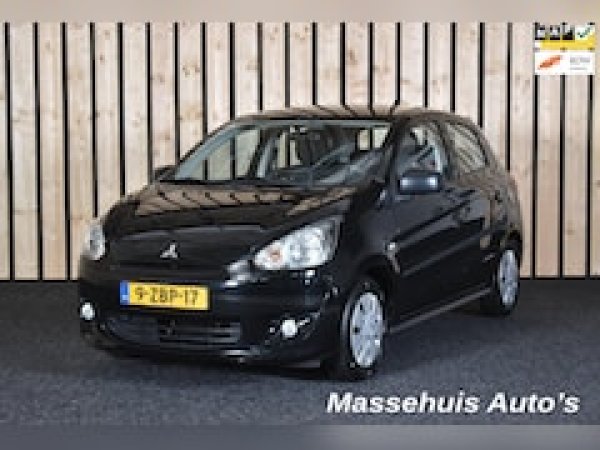 Foto van Mitsubishi Space Star