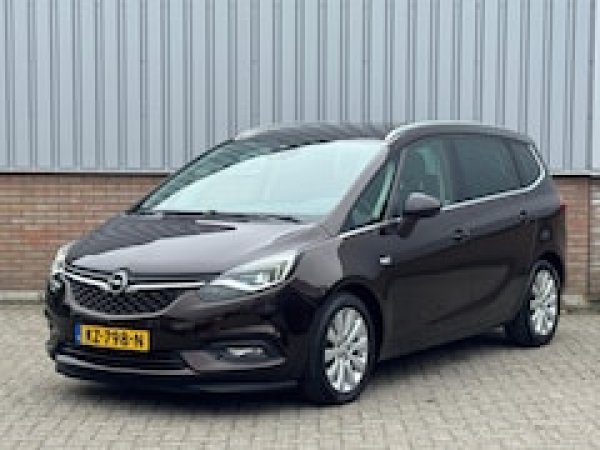 Foto van Opel Zafira Tourer