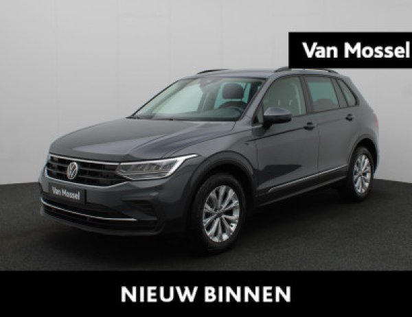 Volkswagen Tiguan 1.5 TSI Life Business 2021 - voorkant