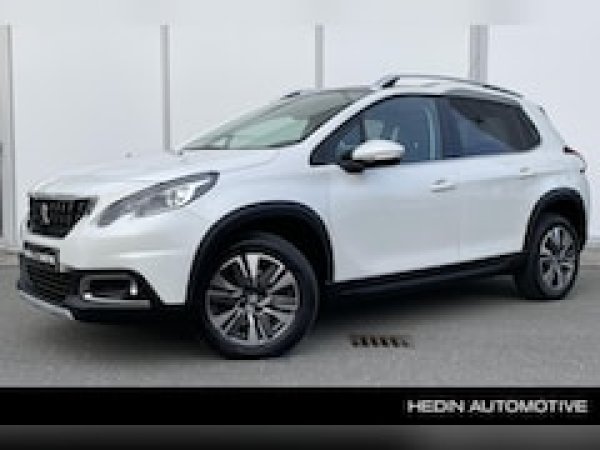 Peugeot 2008 1.2 PureTech Allure 2018 - voorkant