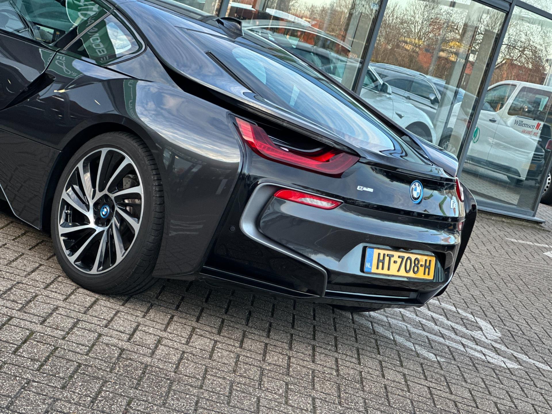 Foto van BMW I I8