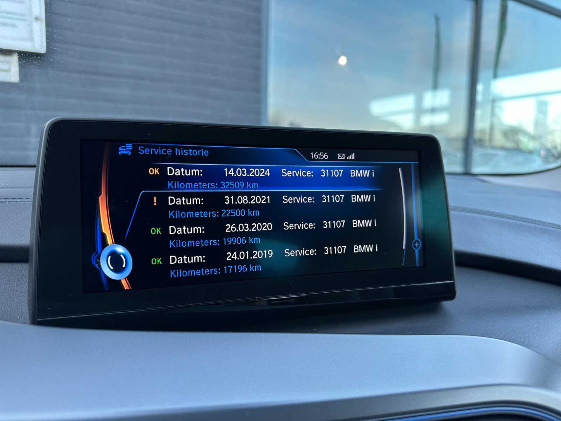 Foto van BMW I I8