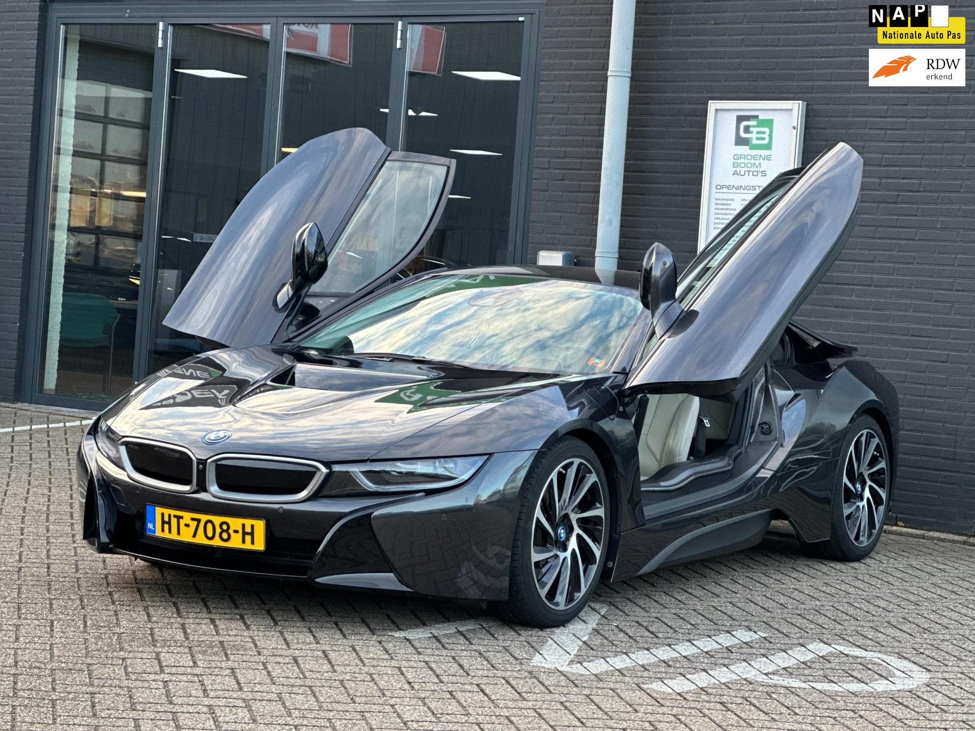 Foto van BMW I I8