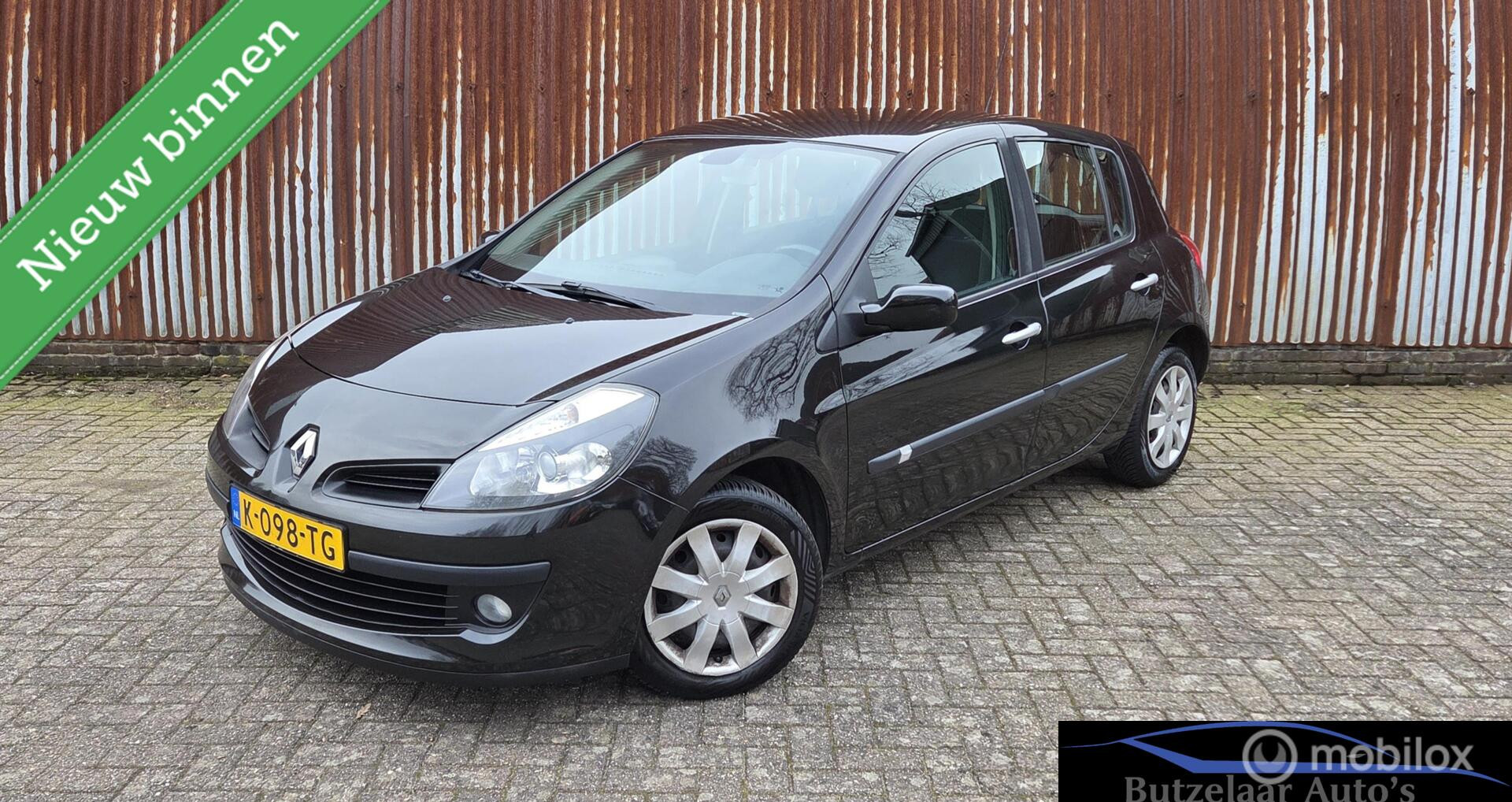 Renault Clio 1.2-16V Business Line 5DRS | Nieuwe Distributie 2007 - voorkant