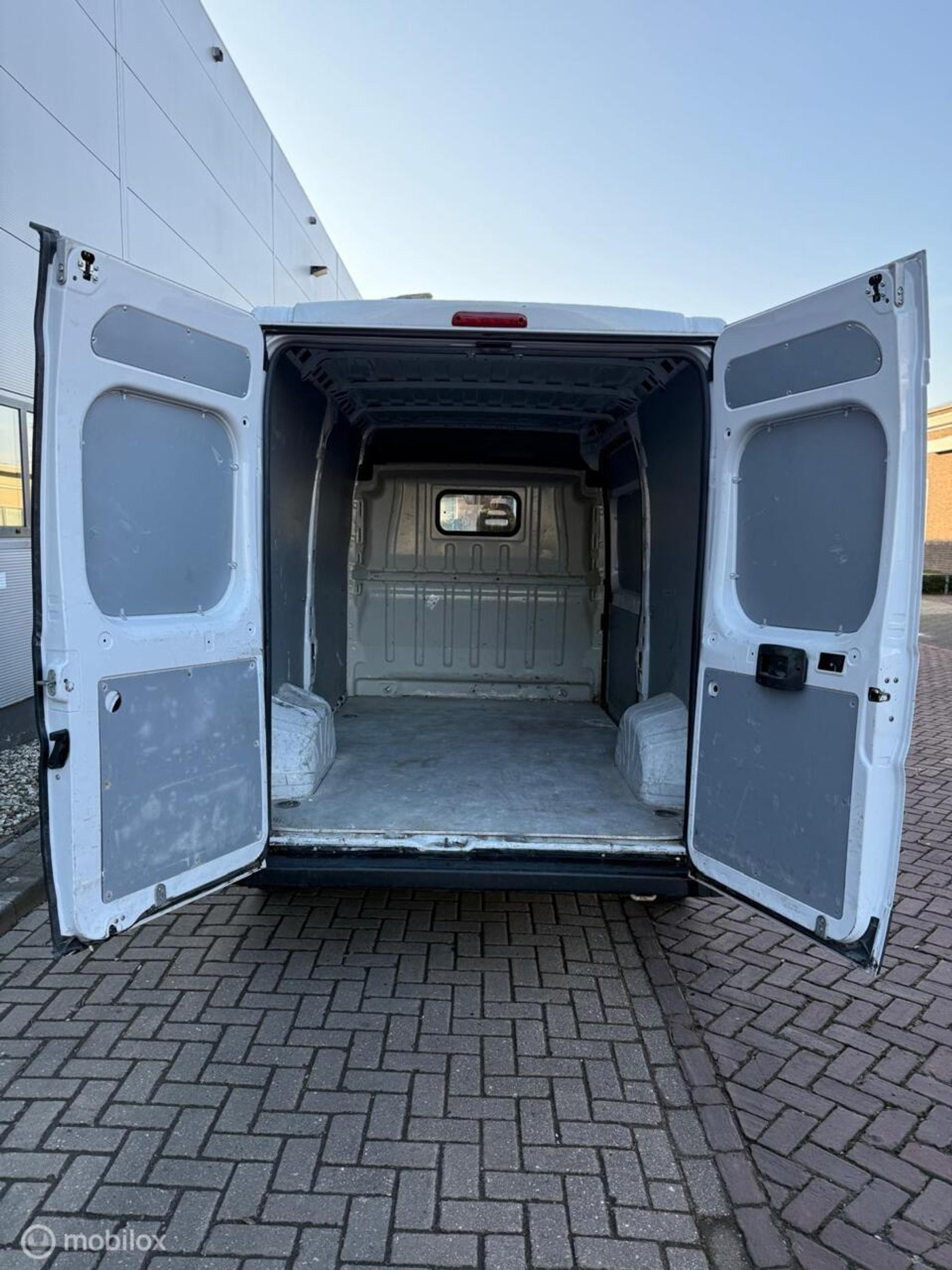 Foto van Peugeot Boxer Bestel