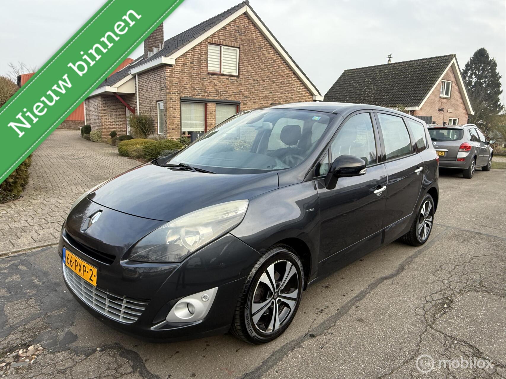 Foto van RENAULT MEGANE SCENIC
