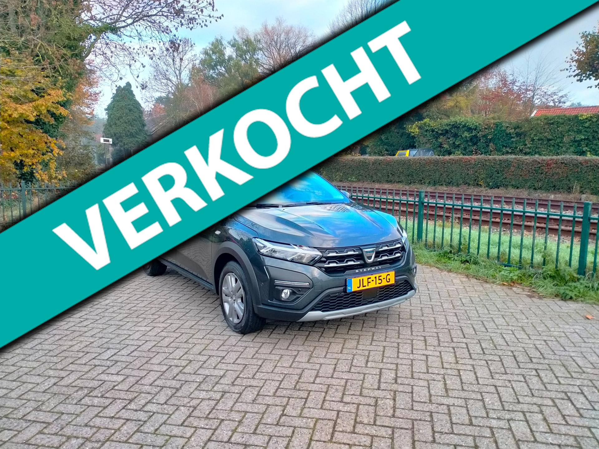 Dacia Sandero 1.0 TCe 90 Comfort AUTOMAAT navi clima 26000km!! ALLINPRIJS 2021 - voorkant