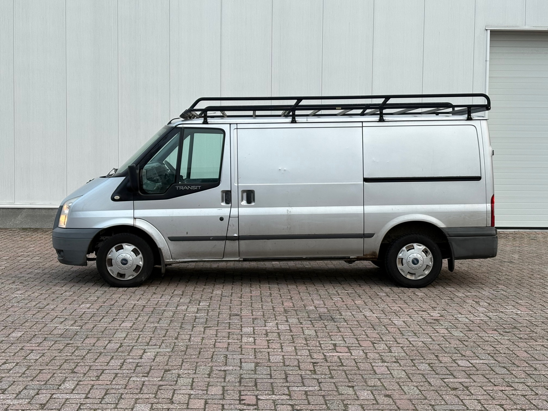 Foto van Ford Transit 280m Van LR 115dpf 4.36
