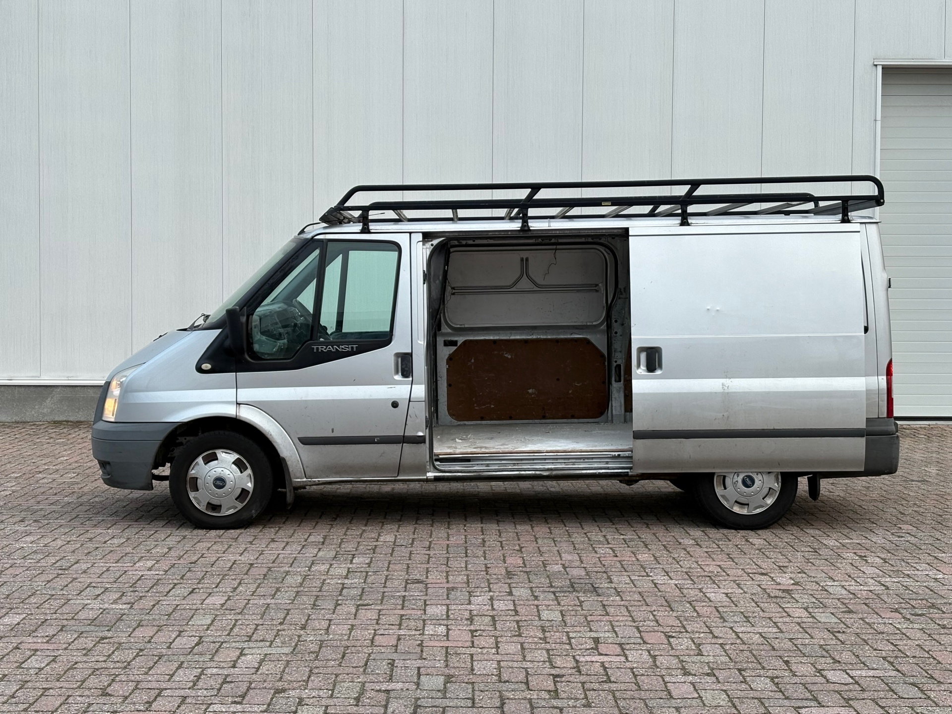 Foto van Ford Transit 280m Van LR 115dpf 4.36