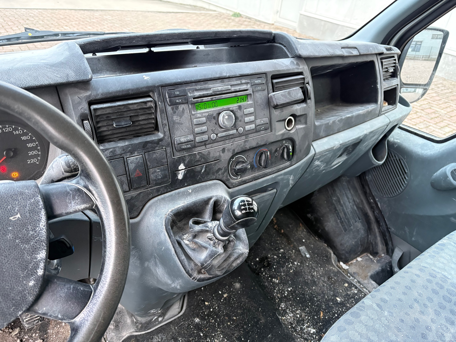 Foto van Ford Transit 280m Van LR 115dpf 4.36