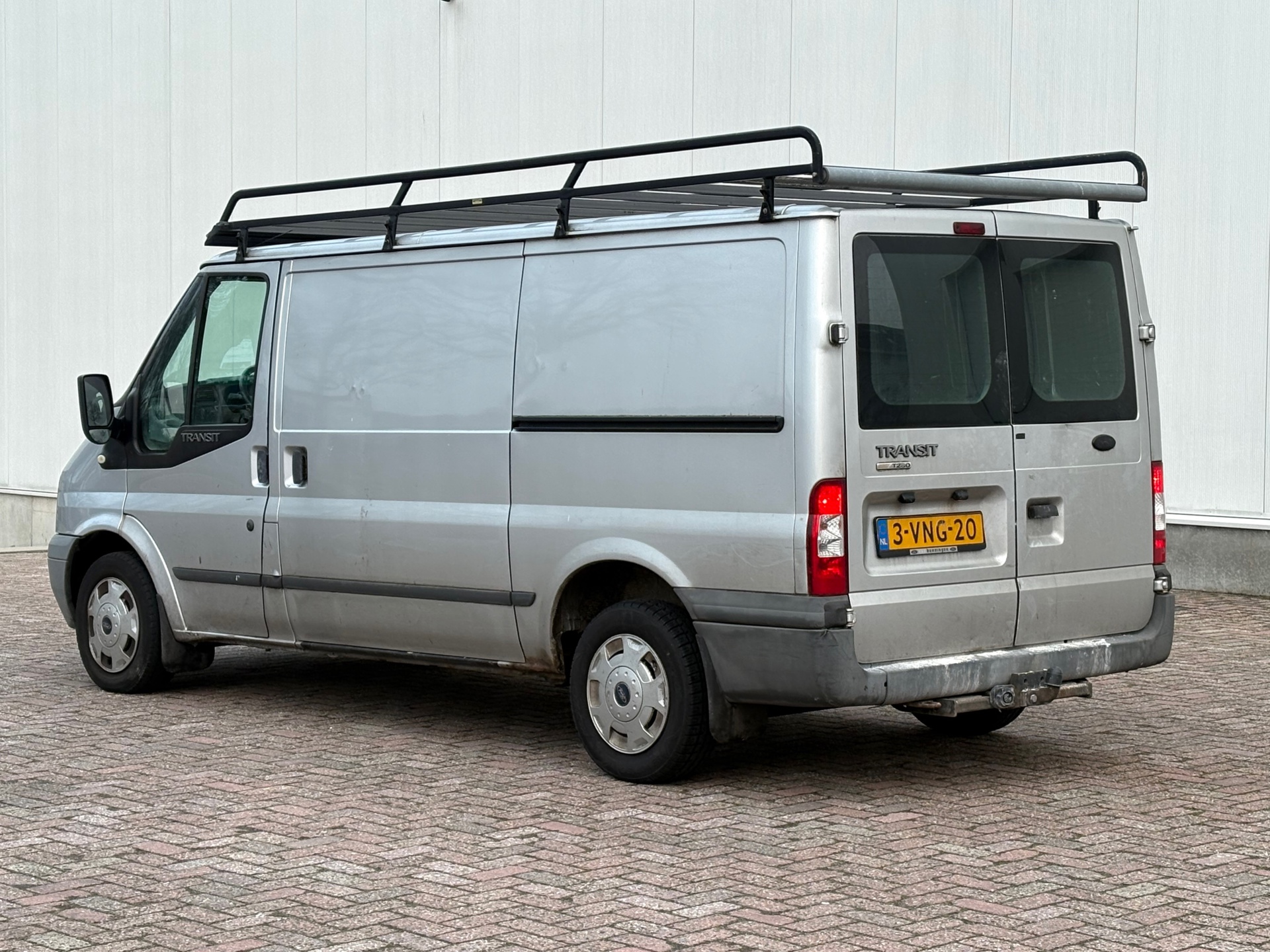 Foto van Ford Transit 280m Van LR 115dpf 4.36