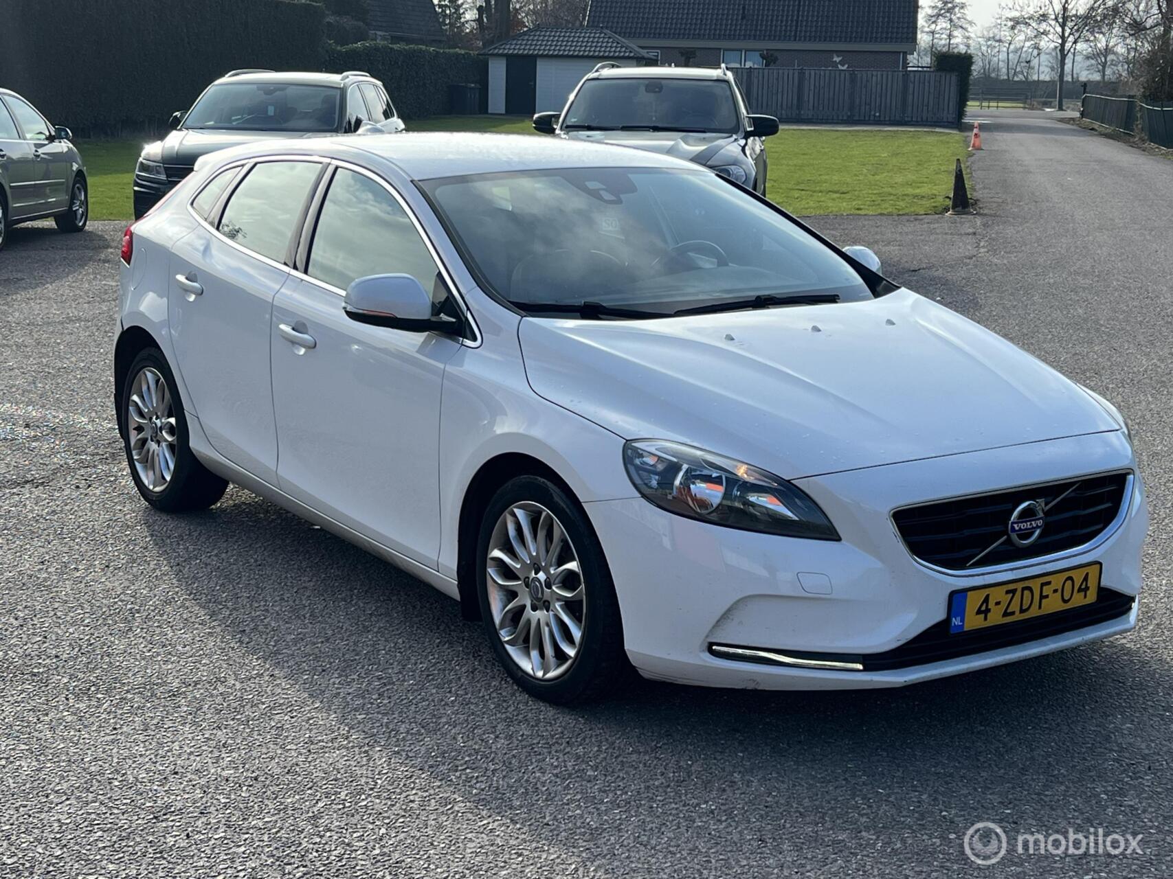 Foto van VOLVO V40