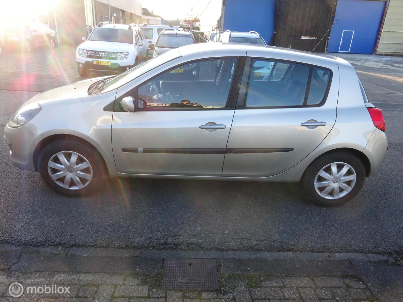 Foto van RENAULT CLIO