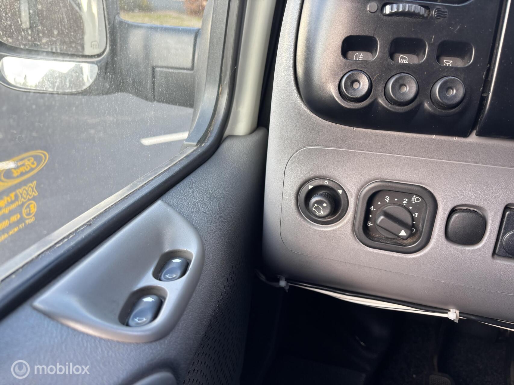 Foto van Ford Transit 190d Majestic-l