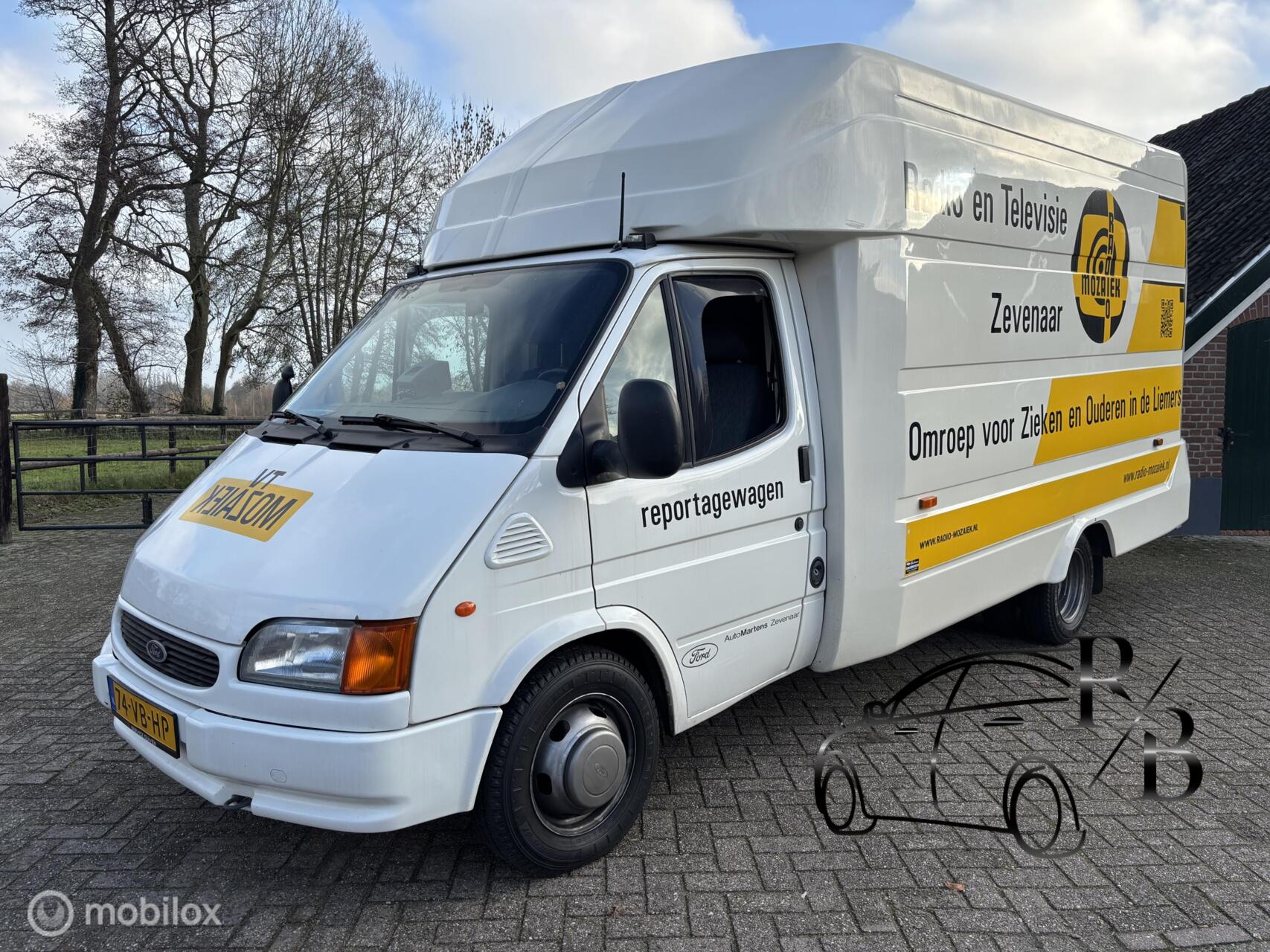 Ford Transit 190d Majestic-l FT 190 L 1998 Polyester opbouw AIRCO UNIEK UNIEK 1998 - voorkant