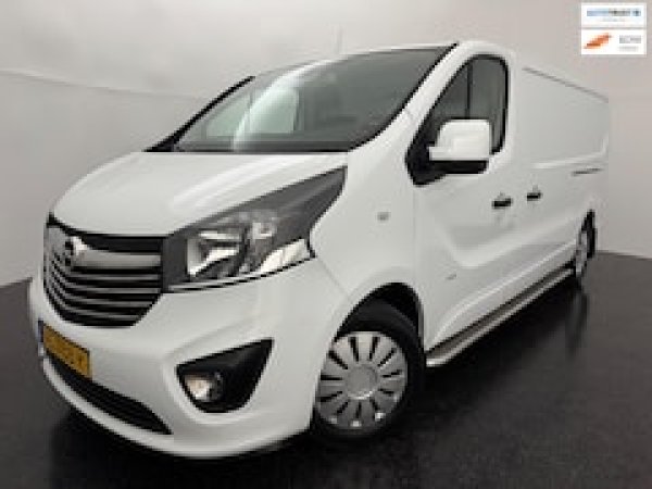 Opel Vivaro 1.6 CDTI L2H1 DC Edition EcoFlex 2015 - voorkant