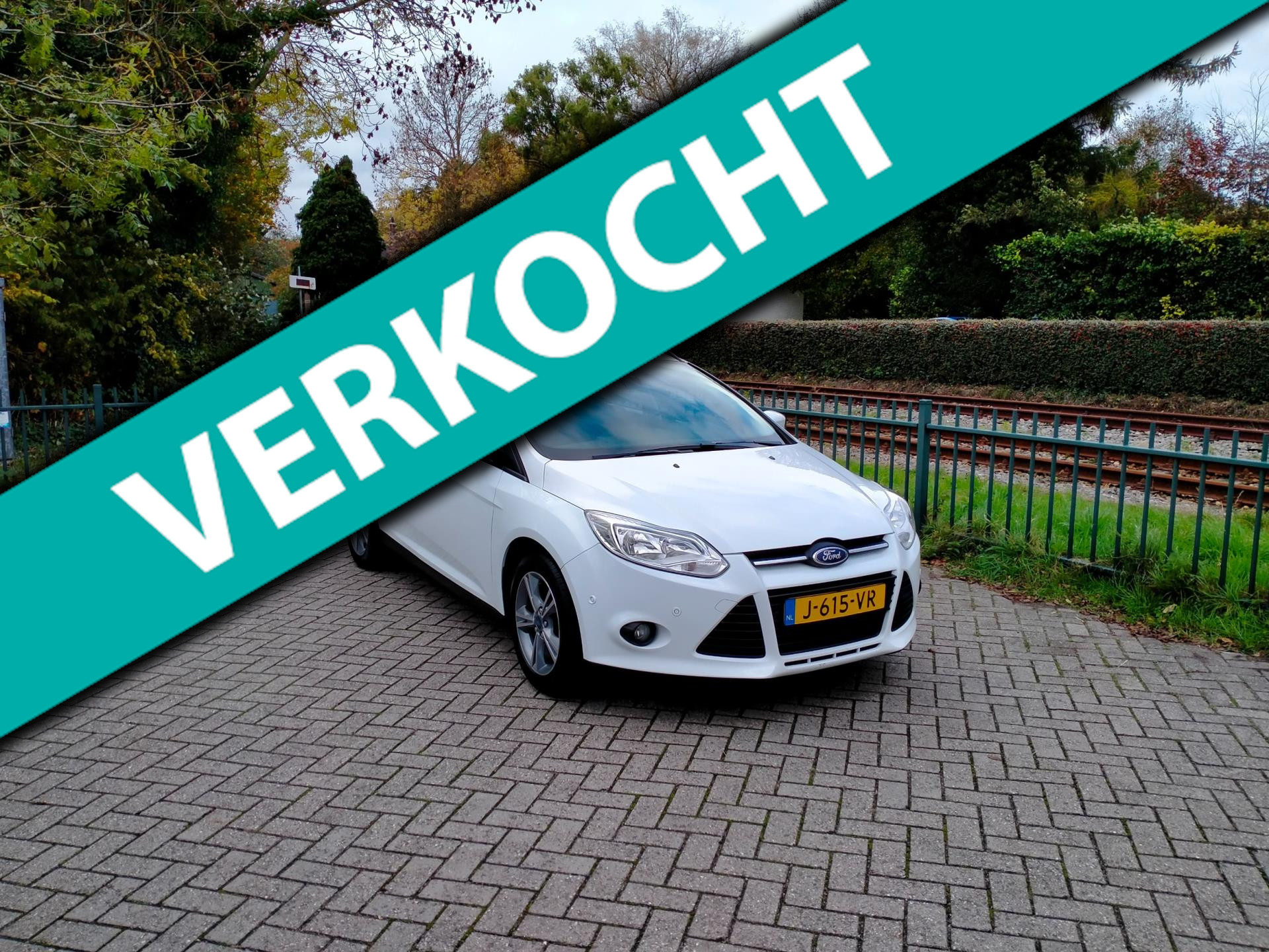 Ford Focus 1.0 EcoBoost Edition Plus pdc V&A Airco trekhaak ALLINPRIJS 2014 - voorkant