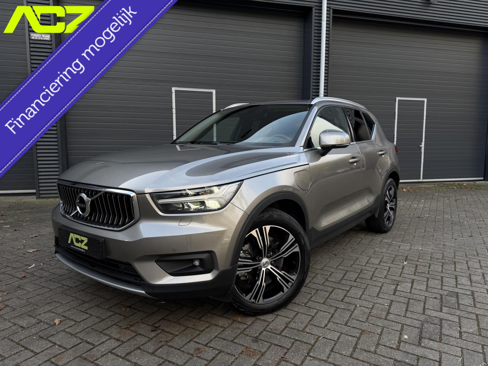 Volvo XC40 1.5 T5 Recharge Inscription|H&K|Leer|Keyless|Navi 2020 - voorkant