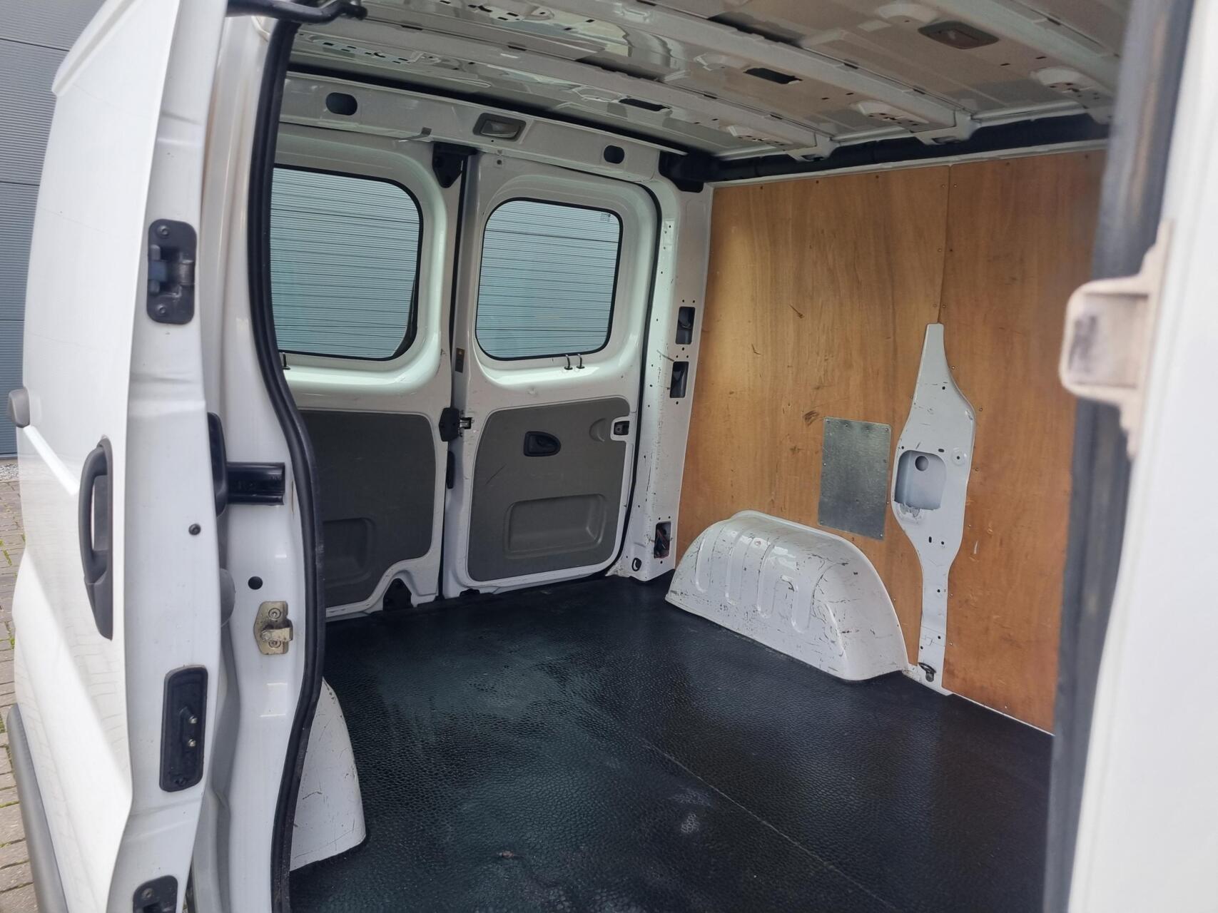 Foto van Opel Vivaro