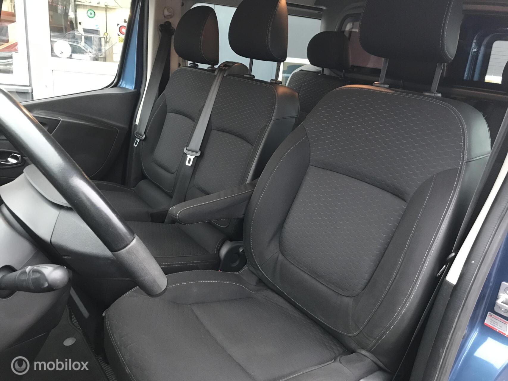 Foto van Opel Vivaro