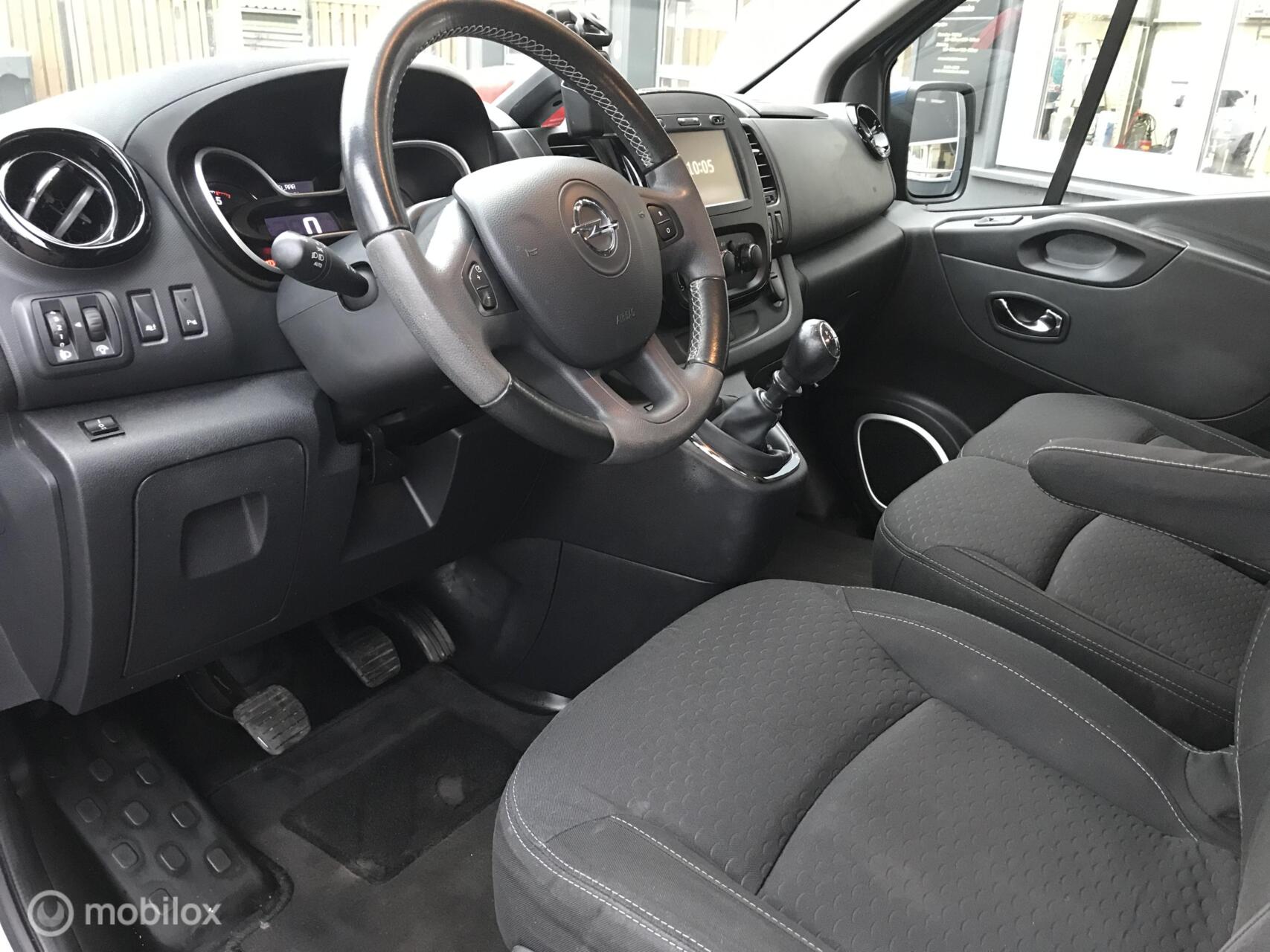 Foto van Opel Vivaro