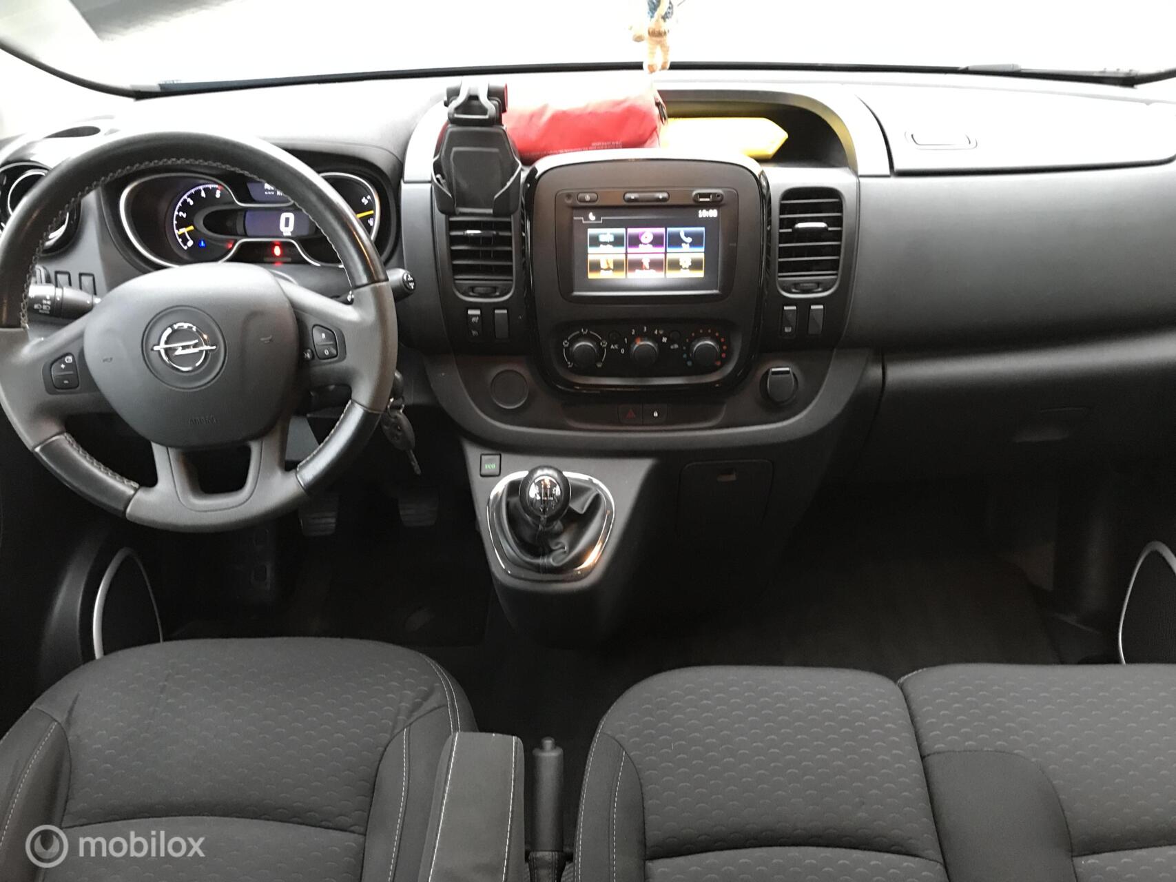 Foto van Opel Vivaro