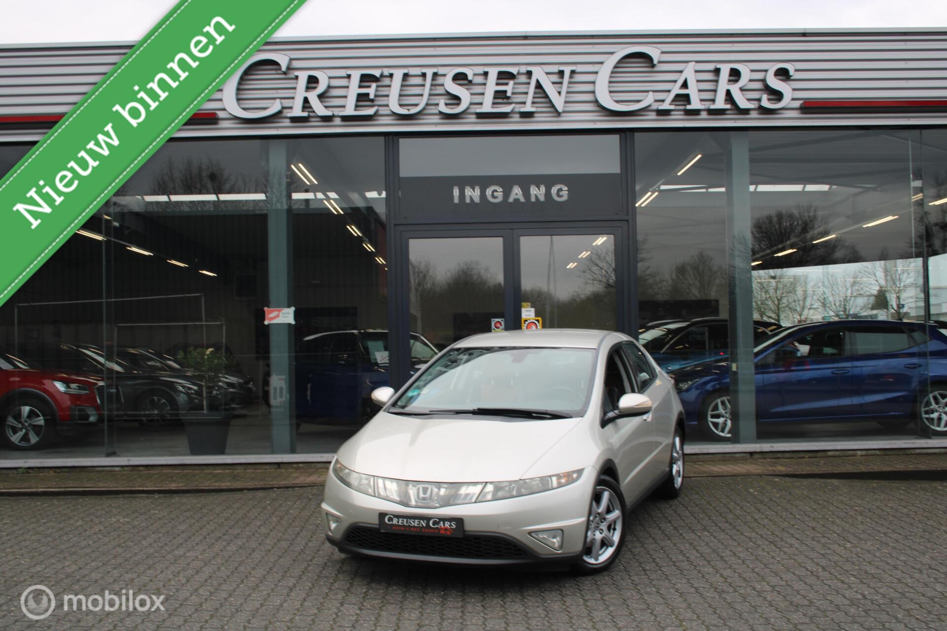 Foto van HONDA CIVIC 5DR