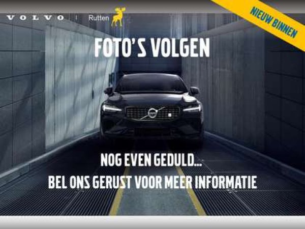 Volvo XC40 Recharge Core 2022 - voorkant