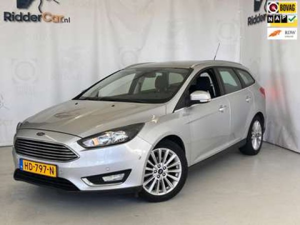 Ford Focus 1.0 Titanium Edition 2015 - voorkant
