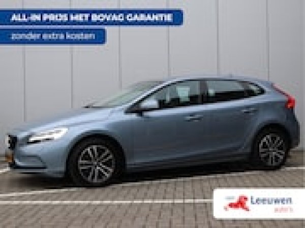 Volvo V40 2.0 T2 Momentum 2016 - voorkant