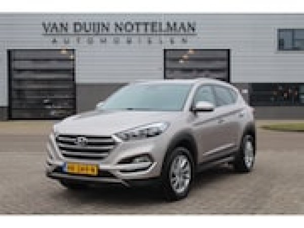 Hyundai Tucson 1.6 GDi Comfort 2015 - voorkant