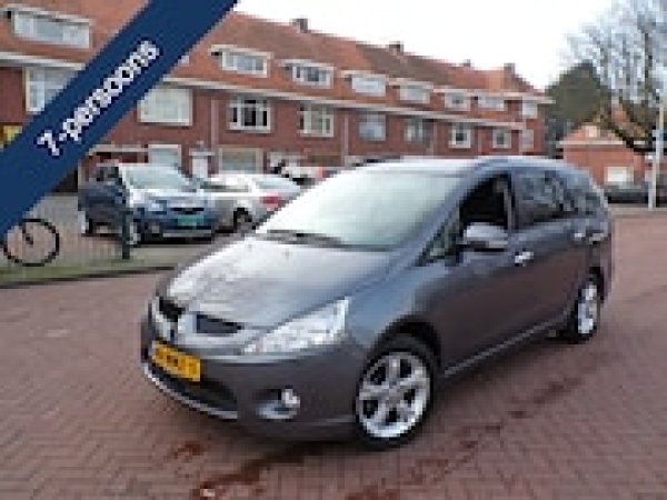 Foto van Mitsubishi Grandis