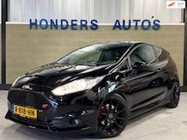 Ford Fiesta 1.6 ST2 2015 - voorkant