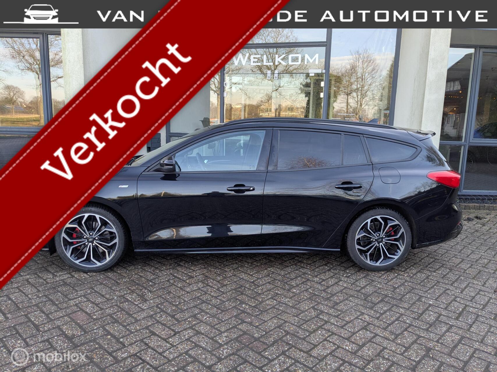 Ford Focus 1.0 EcoBoost ST Line X Business 2021 - voorkant