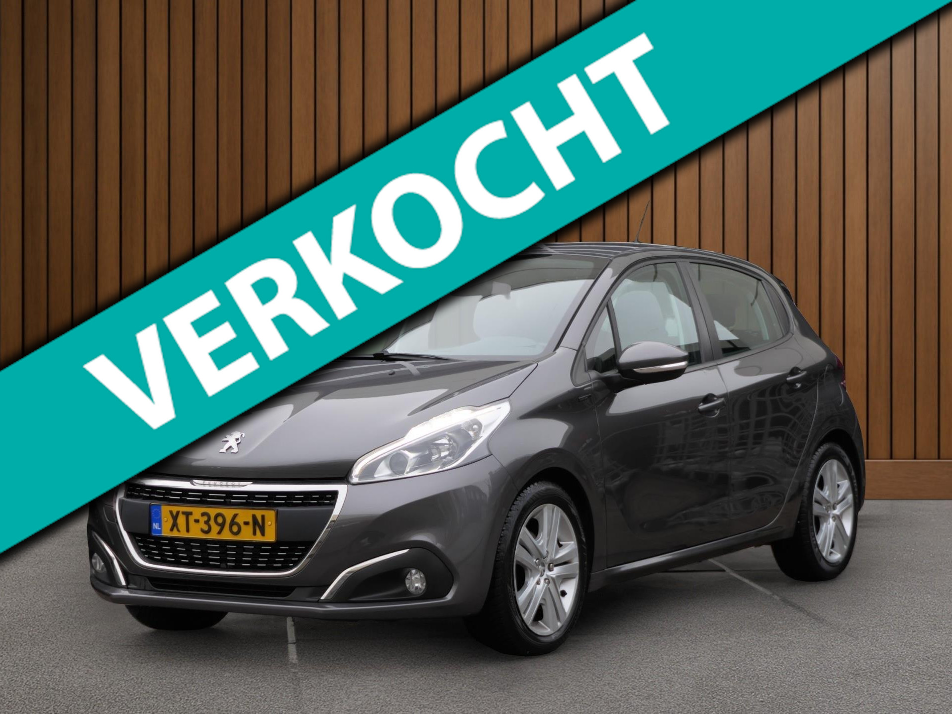 Peugeot 208 1.2 PureTech Signature | Apple Carplay | Navi | Bluetooth 2019 - voorkant