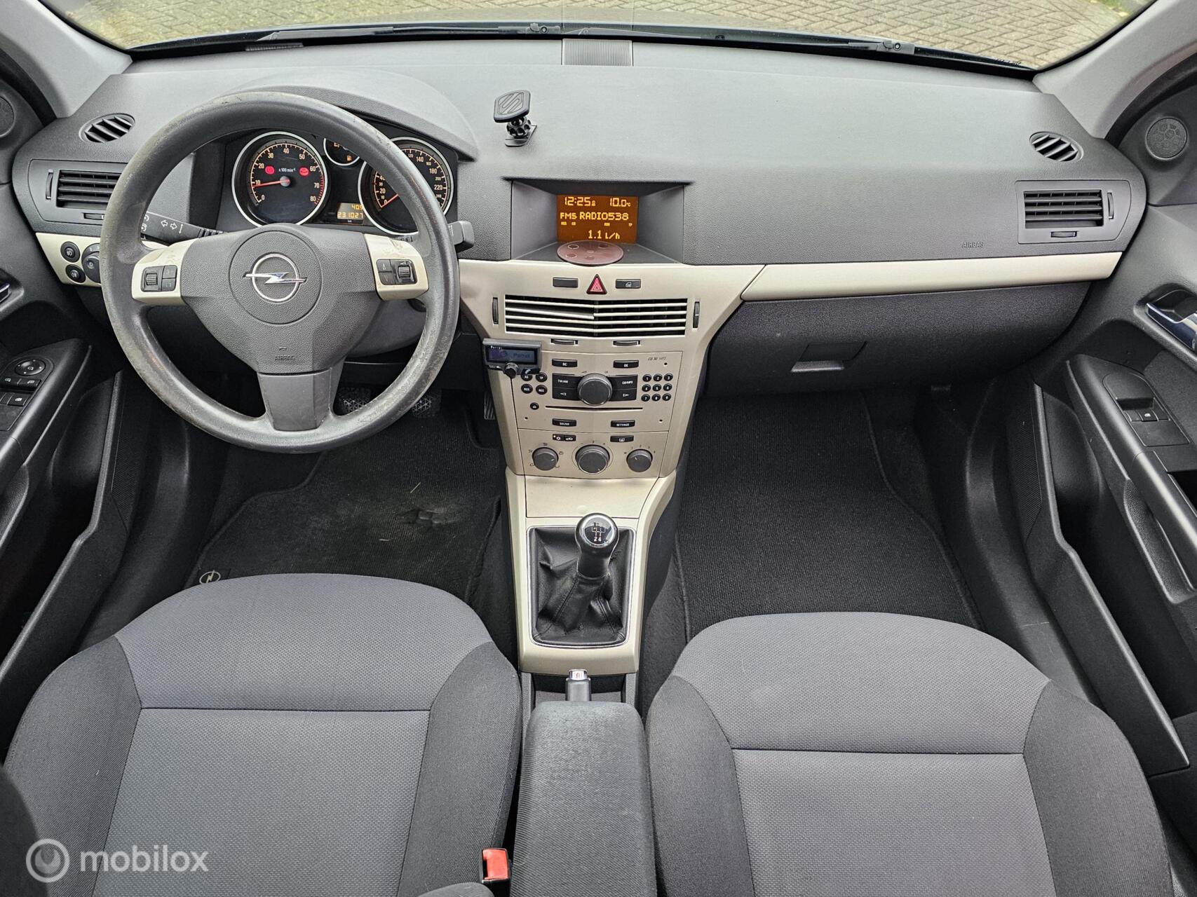 Foto van Opel Astra