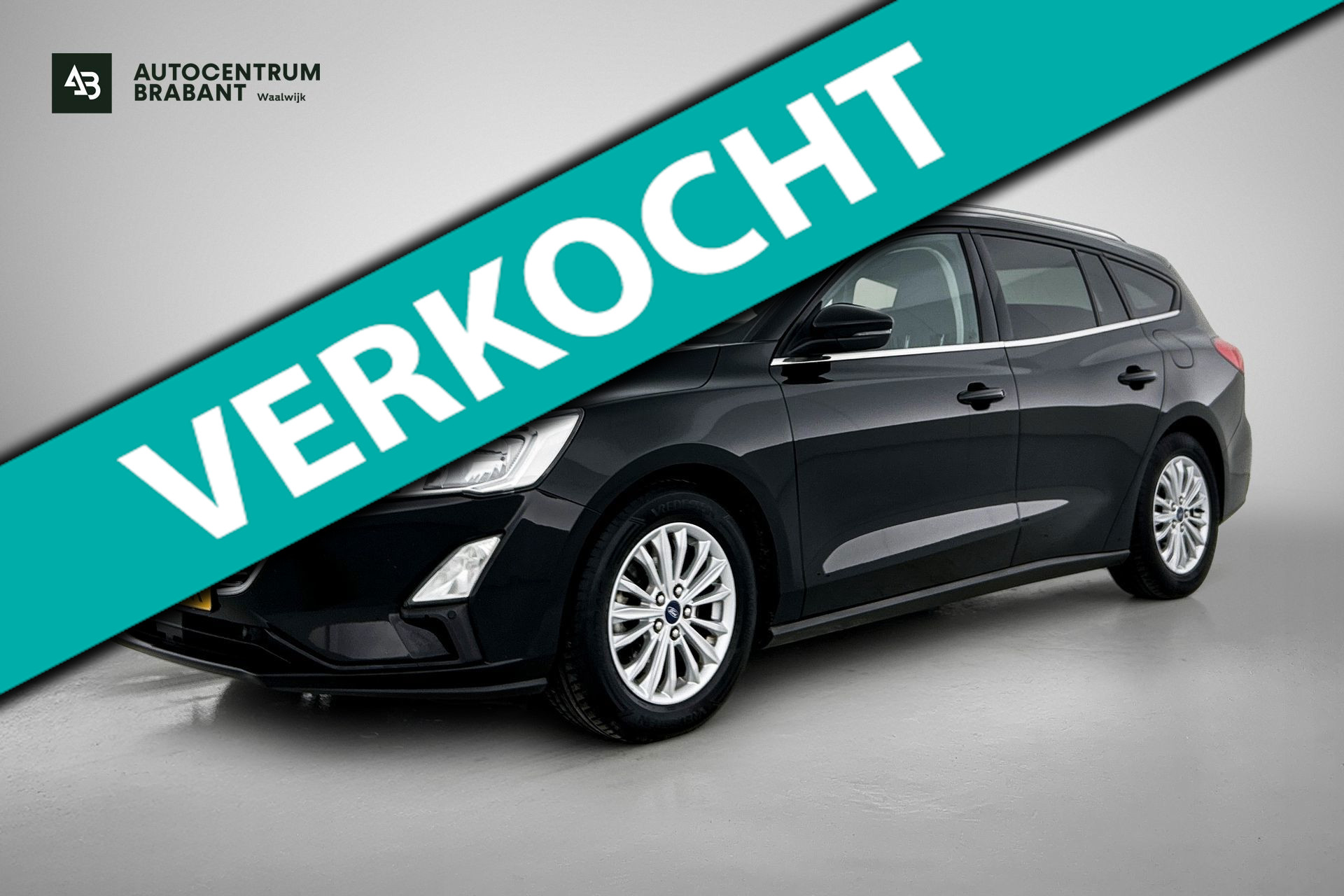 Ford Focus 1.0 EcoBoost Titanium Business(NL-auto, Goed OnderH, Navi, StoelV, Parkeersensoren, Cruise Con, Etc) 2019 - voorkant