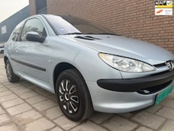 Foto van Peugeot 206