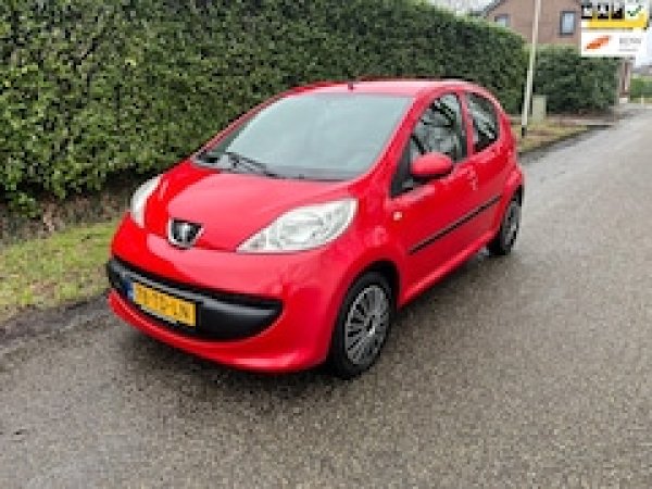 Foto van Peugeot 107