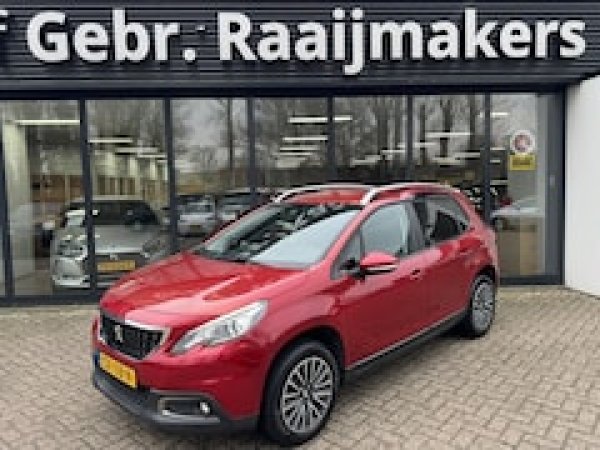 Peugeot 2008 1.2 PureTech Blue Lion 2018 - voorkant