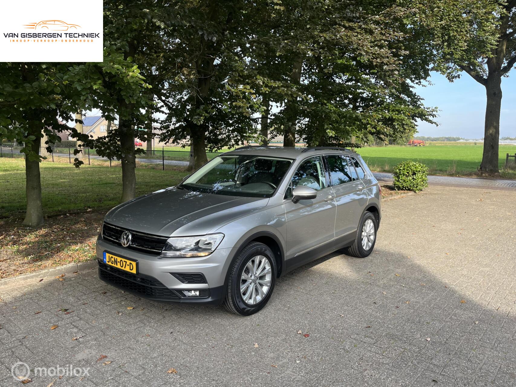 Volkswagen Tiguan 1.5 TSI Comfortline afn trekhaak all in 2019 - voorkant