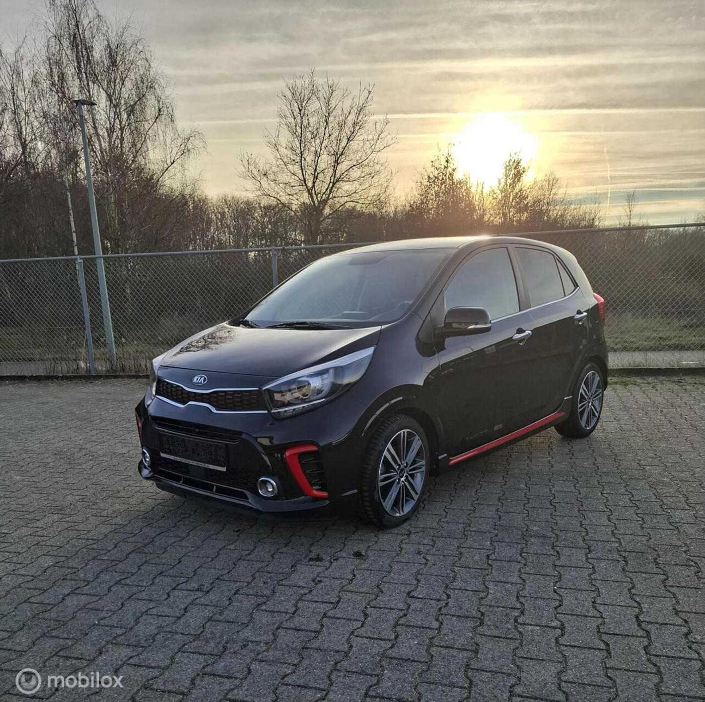 Kia Picanto 1.2 CVVT GT-Line Full Option 2017 - voorkant