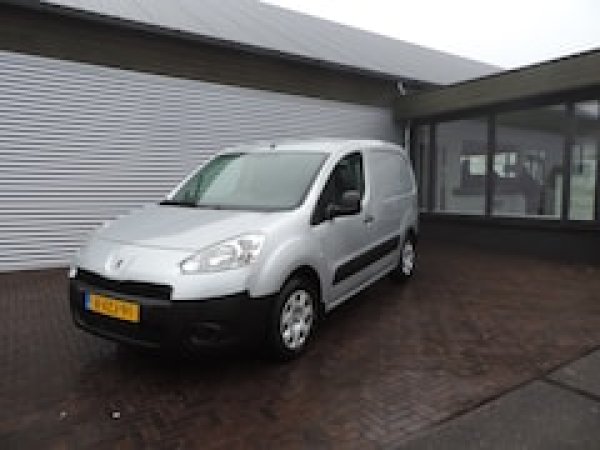 Foto van Peugeot Partner